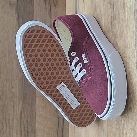 Vans Authentic Platform Brand new in the box. - Picture 3 of 14